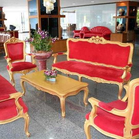 Chateau Chiangmai Hotel เชียงใหม่ ภายนอก รูปภาพ