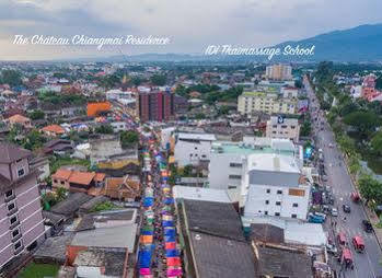 Chateau Chiangmai Hotel เชียงใหม่ ภายนอก รูปภาพ
